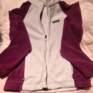 Columbia fleece sweater